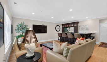 25 Crenshaw Ln 15-2, Andover, MA 01810