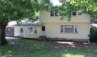2842 Fairview Dr, Ashtabula, OH 44004