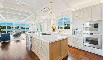 25 Tokeneke Trl, Darien, CT 06820