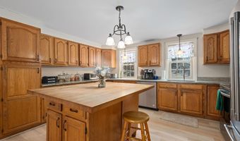 5 Piney Rd, Brookfield, NH 03872