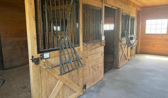 5265 BEAR HOLLOW Ln, Amissville, VA 20106