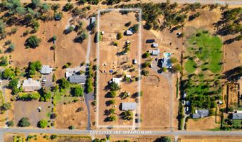 17201 Flowers Ln, Anderson, CA 96007