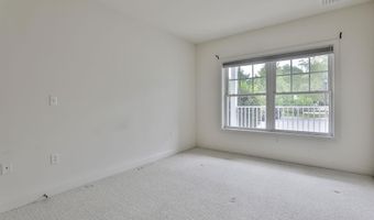 65 Hawthorne Dr 115, Bedford, NH 03110