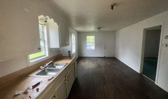 702 HARRINGTON Ave, Bastrop, LA 71220