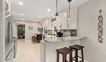 1738 E JONQUIL Ter, Arlington Heights, IL 60004