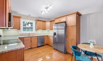 18 Alex Way, Asheville, NC 28806