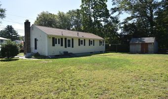 3 Grant St, Attleboro, MA 02703