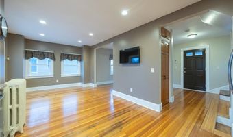 200 Woodward Ave, East Providence, RI 02914