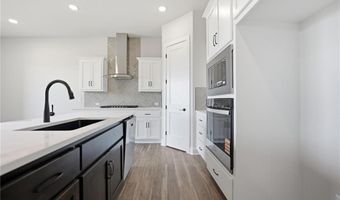 1423 N 163rd St, Basehor, KS 66007