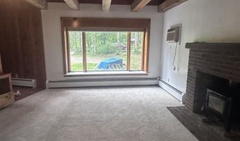 8 Avery Rd, Campton, NH 03223