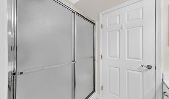 190 Sandover Dr, Aurora, OH 44202