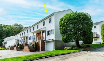 100 Scenery Ln, Johnston, RI 02919