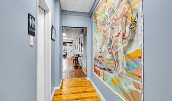 689 E Bay Ave, Barnegat, NJ 08005
