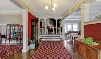 211 Cedar Ave, Allenhurst, NJ 07711