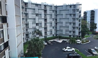 3475 N Country Club Dr 516, Aventura, FL 33180