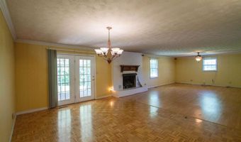 359 BYNUM ACRES Dr, Anniston, AL 36201
