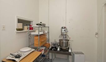 342 S Monroe St, Alderson, WV 24910