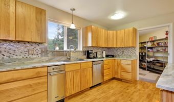 9501 Birch Rd, Anchorage, AK 99507