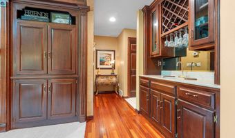 4660 WEDGESTONE Ct, Oneida, WI 54155