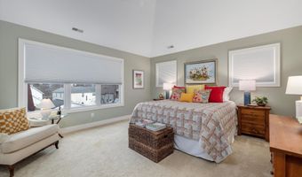 639 N 4th Ave, Ann Arbor, MI 48104