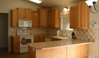 723 Raindrop Dr, Chubbuck, ID 83202