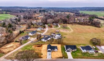 108 Skylar Dr, Auburn, KY 42206