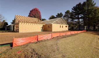 624 Sundance St, Amery, WI 54001