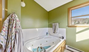 3614 Creek Rd, Albany, VT 05820