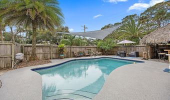 225 SHERRY Dr, Atlantic Beach, FL 32233