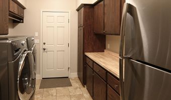 2057 W Washington St, Carson City, NV 89703