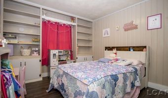 715 Alexander Dr, Adrian, MI 49221
