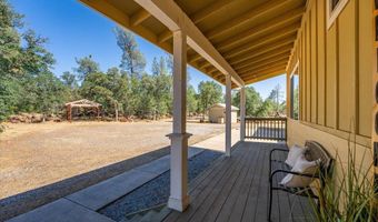 25150 Dersch Rd, Anderson, CA 96007