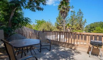 1116 Circle Dr, Escondido, CA 92025