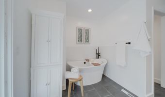 1866 Happy Valley Rd, Santa Rosa, CA 95409