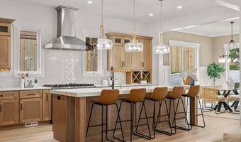 1905 N TAYLOR St, Arlington, VA 22207