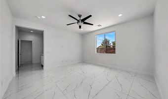 792 Valley Rise Dr, Henderson, NV 89052