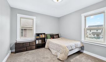 2202 McMinn St, Aliquippa, PA 15001