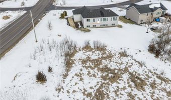 100 Schwinghammer Dr, Albany, MN 56307