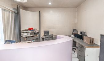 8464 California Ave, South Gate, CA 90280