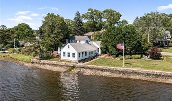 166 New Meadow Rd, Barrington, RI 02806