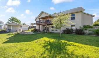 417 33rd St SW, Altoona, IA 50009
