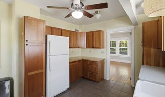 301 Elm St, Bennington, VT 05201