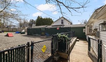 599 E Main Rd, Middletown, RI 02842