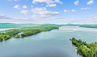 60 Abena Shr, Belgrade, ME 04917