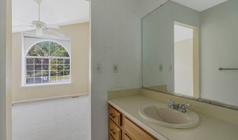44 Spruce Ct, Bedminster, NJ 07921