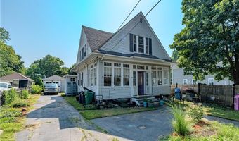48 Central St, Warwick, RI 02886