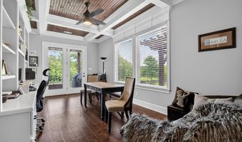 7034 Westshore Ave, Benton, AR 72019