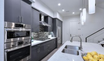 1 Easy St 17, Carefree, AZ 85377