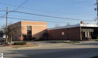 311 Woodworth Ave, Alma, MI 48801
