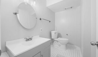 8228 TRIPLE CROWN Rd, Bowie, MD 20715